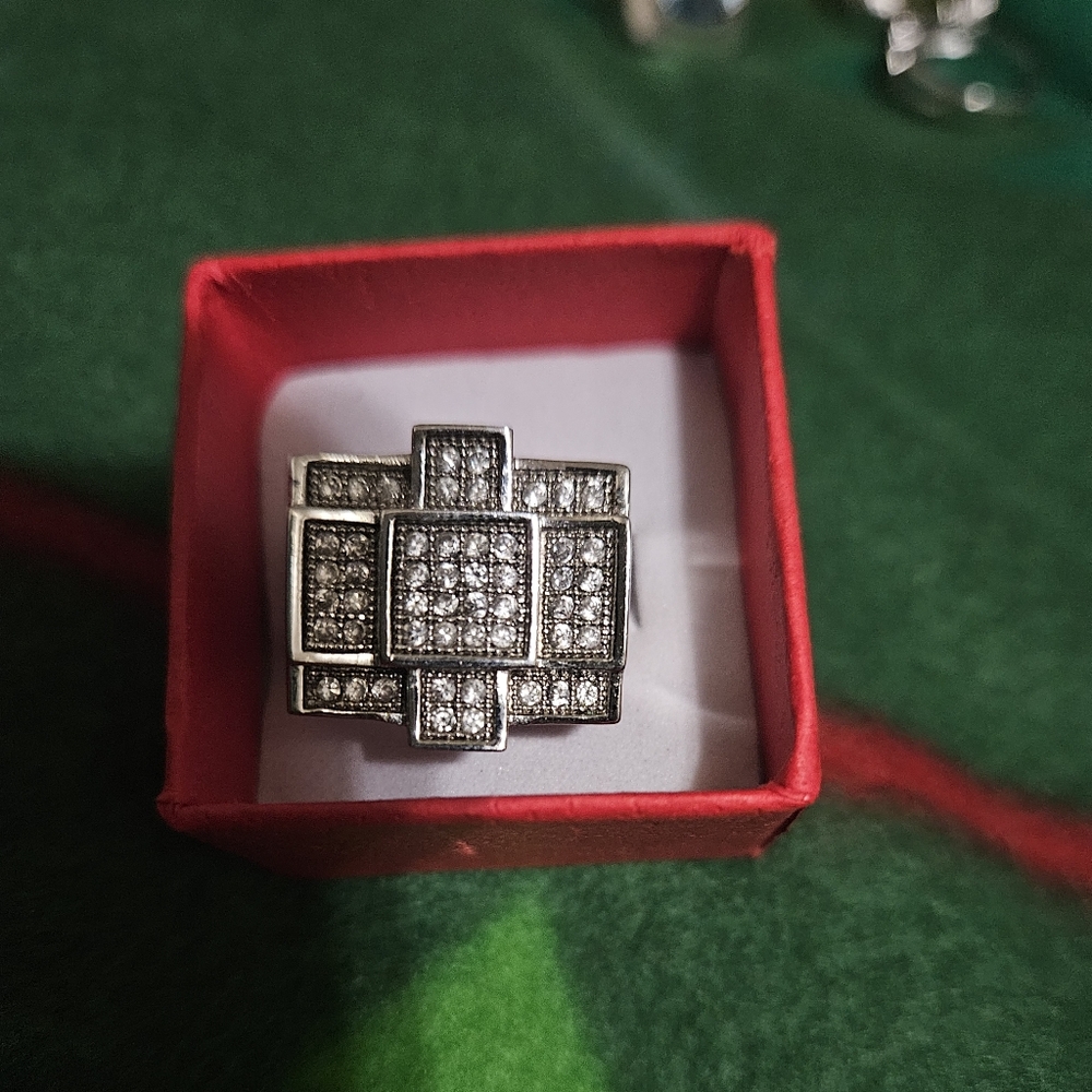 Geometric 925 Silver Ring With Crystals - image 1